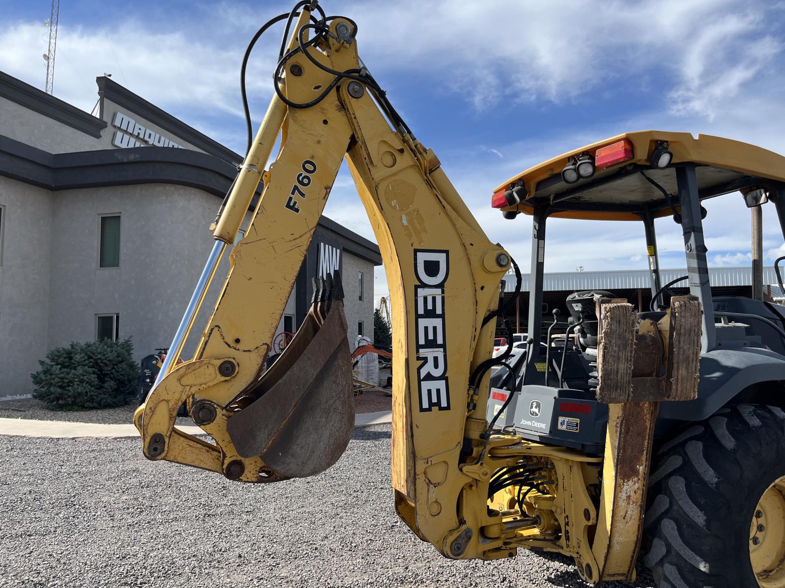 ./imagenes/INVOICE/2019/17749/BACKHOE JOHN DEERE 310SG (9).JPG